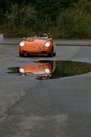 Illustration for article titled Invasion Of The Porsche 356 Racers!